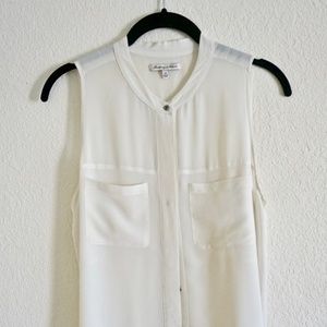 Broadway and Broome Sleeveless Button-Up Blouse